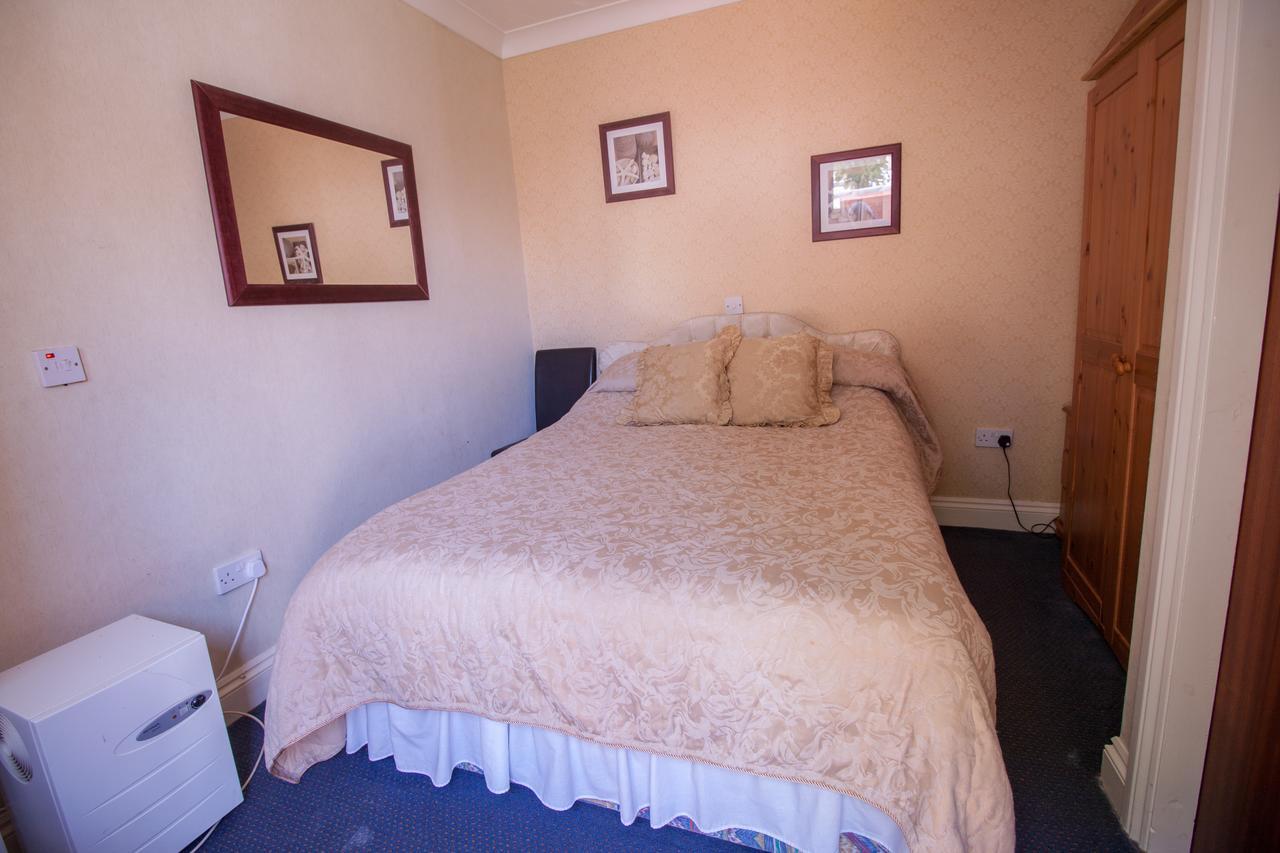 Raynscourt Lodge Great Yarmouth Ngoại thất bức ảnh